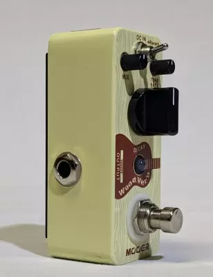 Mooer Audio - Woodverb Acoustic Guitar Reverb Pedal 3